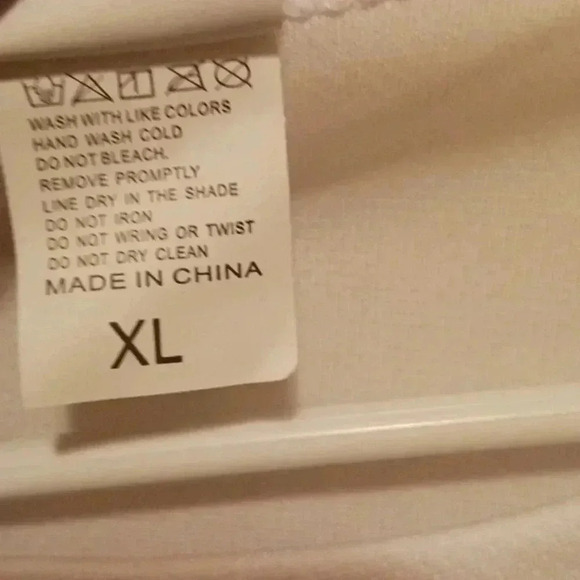 NWOT Handmade "Dogs Are Good" White Short Sleeve Unisex Tee - Size XL - Picture 4 of 6